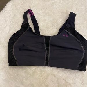 Underarmour Heatgear Sports Bra 34DD